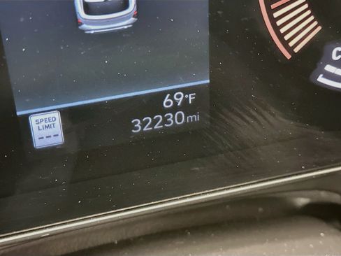 Used 2025 Hyundai Kona SEL AWD/4WD image 19