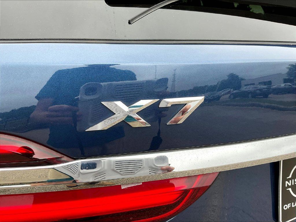 Used 2021 BMW X7 xDrive40i w/ Premium Package AWD/4WD image 27