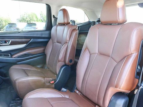 Used 2022 Subaru Ascent Touring w/ Popular Package #2A image 18