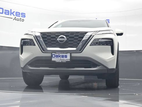 Used 2023 Nissan Rogue SV w/ SV Premium Package AWD/4WD image 41