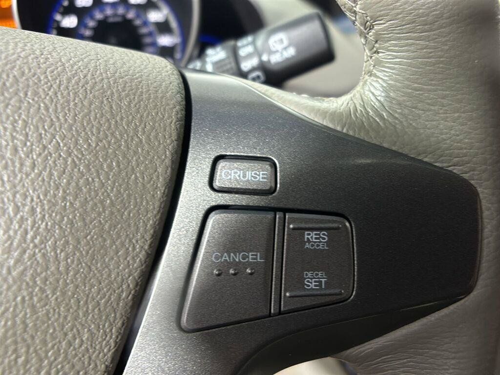 Used 2009 Acura MDX w/ Technology Package AWD/4WD image 21