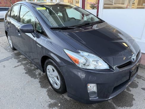 Used 2010 Toyota Prius Three image 6