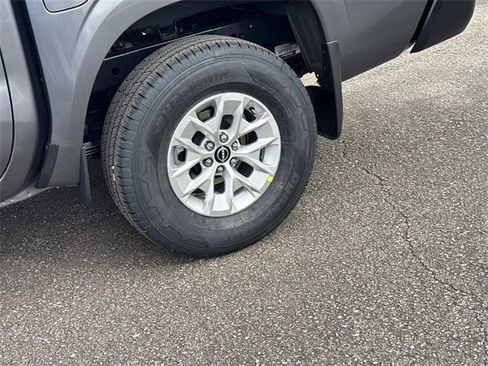 New 2026 Nissan Frontier S image 11