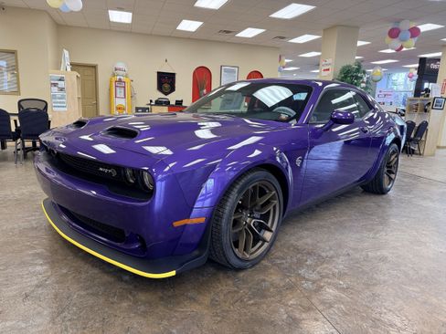 Used 2023 Dodge Challenger SRT Hellcat image 31