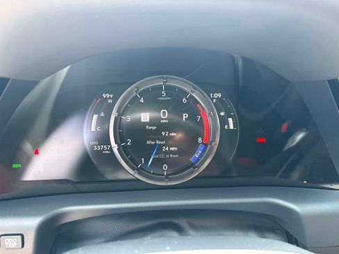 Used 2023 Lexus ES 350 F Sport w/ Accessory Package (Z2) FWD image 2