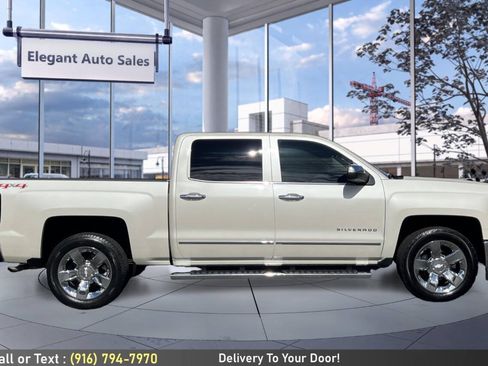 Used 2015 Chevrolet Silverado 1500 LTZ AWD/4WD image 4