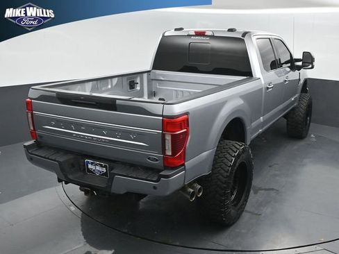 Used 2021 Ford F250 Platinum w/ FX4 Off-Road Package AWD/4WD image 15