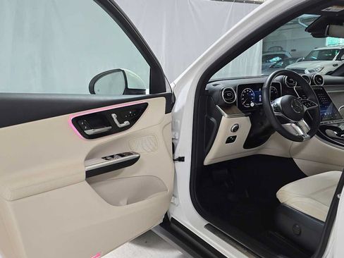 Certified 2026 Mercedes-Benz GLC 300 4MATIC image 19