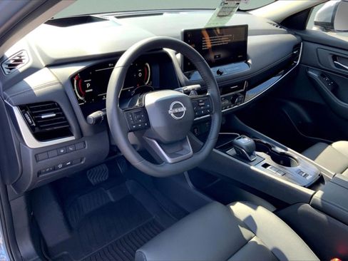 New 2025 Nissan Rogue SL w/ Tech Package image 7