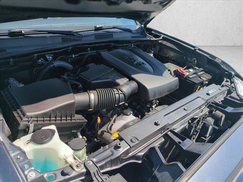 Used 2017 Toyota Tacoma TRD Sport RWD image 23
