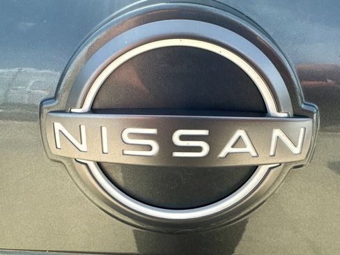 Used 2024 Nissan Rogue SV AWD/4WD image 15