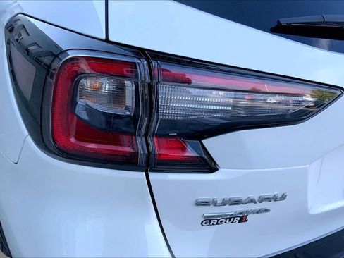 Certified 2025 Subaru Outback Limited AWD/4WD image 27