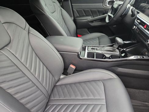 New 2026 Kia Sorento SX Prestige AWD/4WD image 11