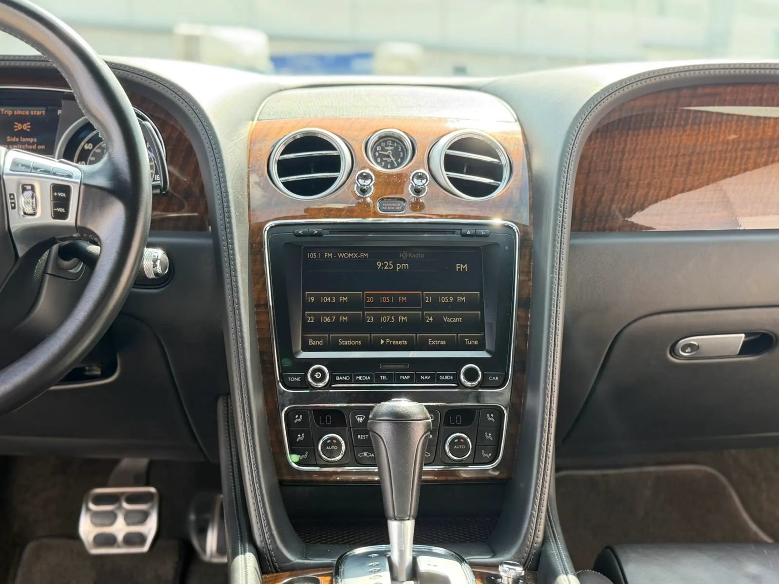 Used 2013 Bentley Continental GT AWD/4WD image 31