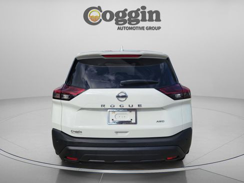 Used 2021 Nissan Rogue S AWD/4WD image 3