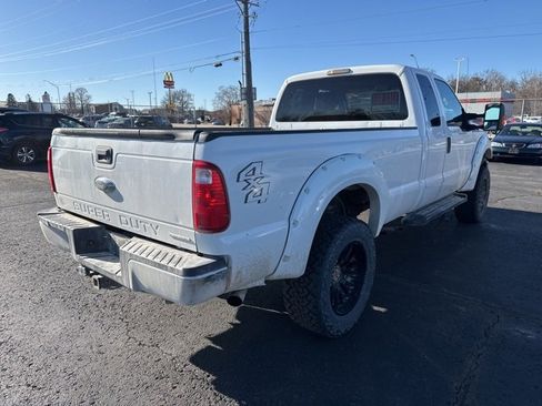 Used 2015 Ford F250 XLT w/ Camper Package image 20