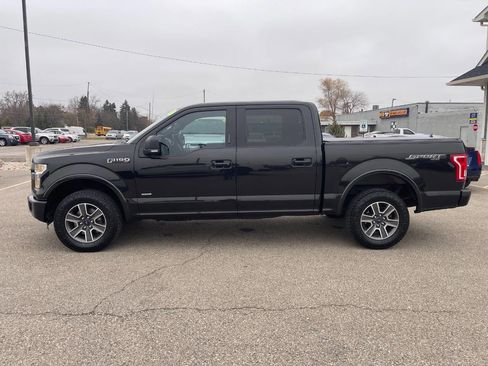 Used 2015 Ford F150 XLT image 2