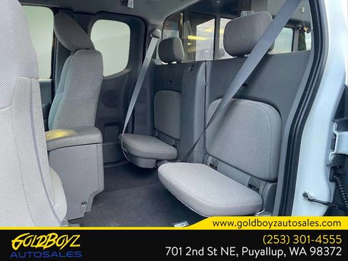 Used 2019 Nissan Frontier S image 21