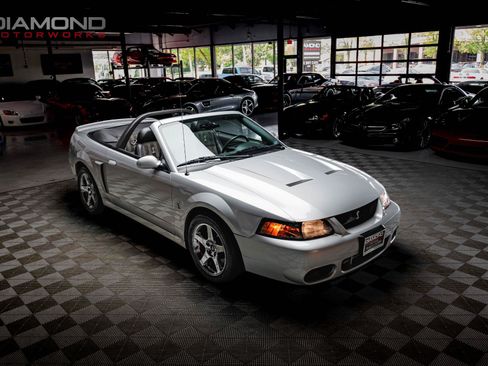Used 2004 Ford Mustang Cobra RWD image 63