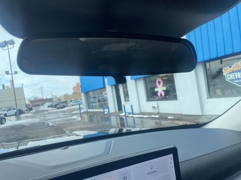 Used 2025 Ford Explorer Active image 25