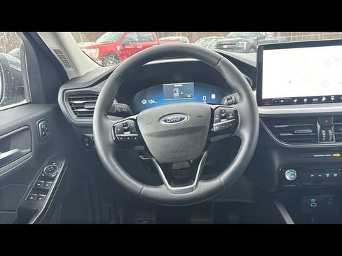 Certified 2023 Ford Escape Platinum AWD/4WD image 14