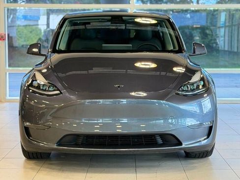 Used 2022 Tesla Model Y Performance AWD/4WD image 2