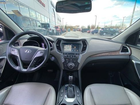 Used 2018 Hyundai Santa Fe Sport image 14