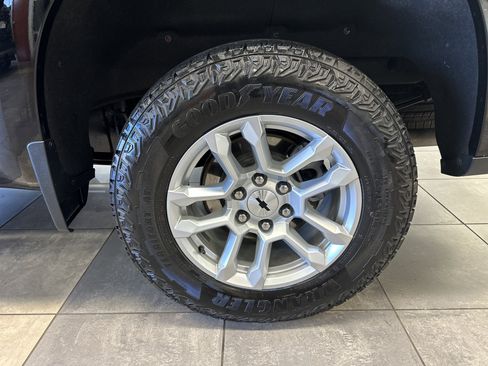 Used 2022 Chevrolet Silverado 1500 RST image 6