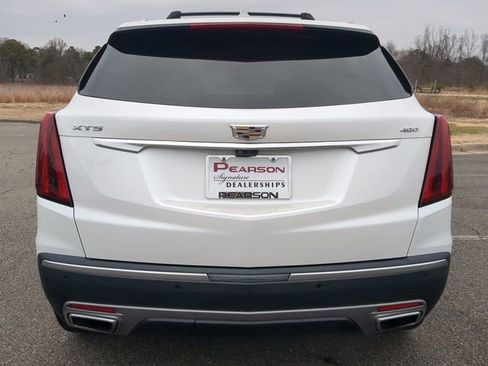 Used 2021 Cadillac XT5 Premium Luxury image 5