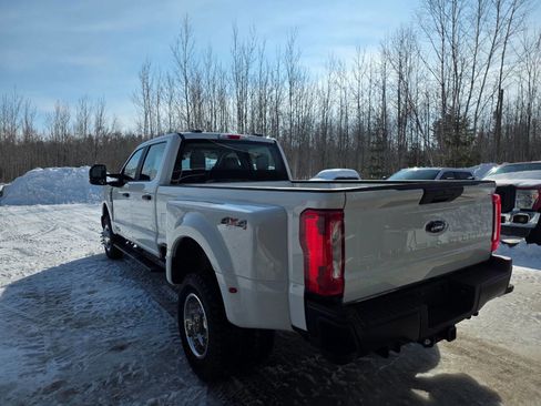 Used 2024 Ford F350 XL image 5