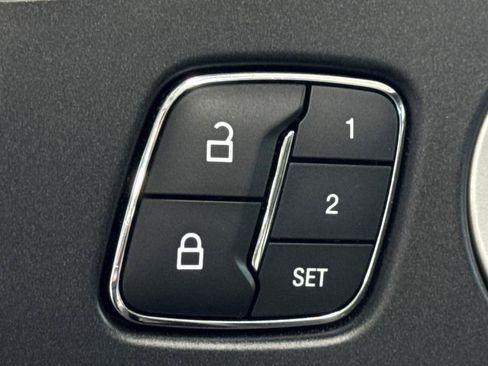 Used 2018 Lincoln MKZ Black Label w/ Technology Package AWD/4WD image 38