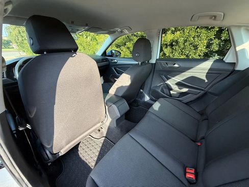 Used 2019 Volkswagen Jetta S image 4