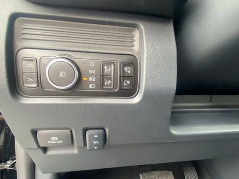 New 2026 Ford F250 Platinum image 12