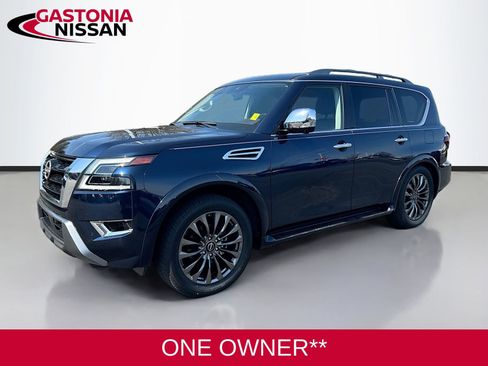 Used 2023 Nissan Armada Platinum w/ Captain's Chairs Package image 3