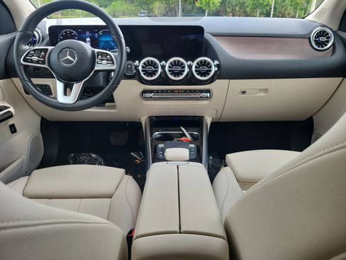 Used 2023 Mercedes-Benz GLA 250 image 14