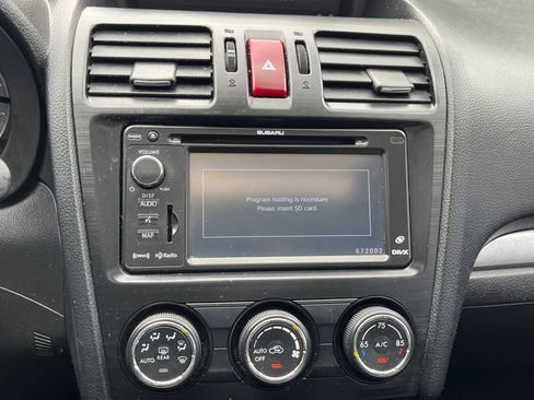 Used 2014 Subaru Crosstrek 2.0i Limited image 12