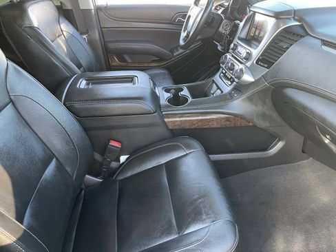 Used 2020 Chevrolet Tahoe LT RWD image 12
