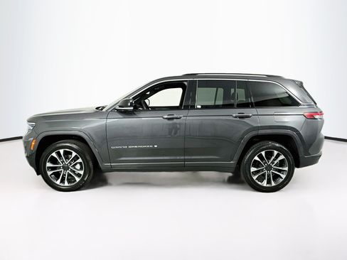 Used 2023 Jeep Grand Cherokee Overland AWD/4WD image 8