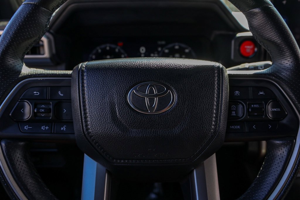 Used 2025 Toyota 4Runner TRD Off-Road Premium w/ Tow Technology Package AWD/4WD image 28