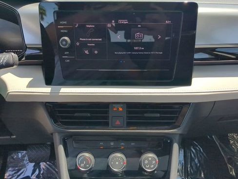 Used 2025 Volkswagen Taos S FWD image 19