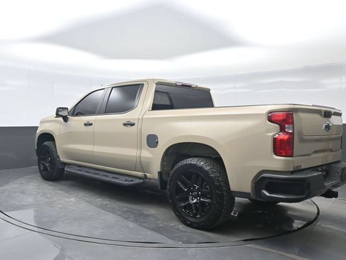 Used 2022 Chevrolet Silverado 1500 Custom Trail Boss w/ LPO, Dark Essentials Package AWD/4WD image 4