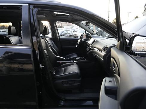 Used 2018 Honda Pilot Elite image 35