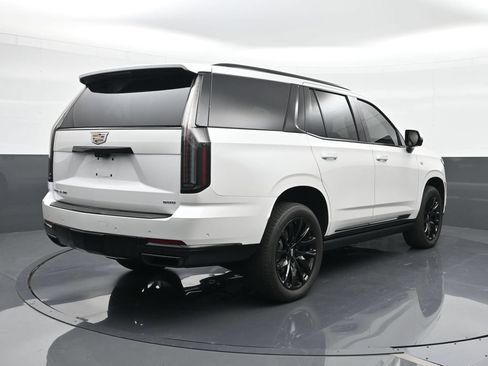 Certified 2025 Cadillac Escalade Sport Platinum AWD/4WD image 5