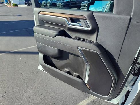 New 2026 Chevrolet Silverado 2500 LT w/ Trail Boss Package AWD/4WD image 9
