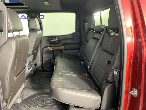 Used 2019 Chevrolet Silverado 1500 High Country w/ Technology Package AWD/4WD image 30