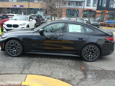 New 2026 BMW 430i xDrive w/ M Sport Package AWD/4WD image 5