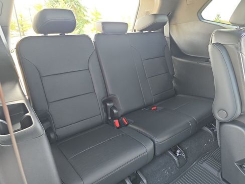 New 2026 Buick Enclave Sport Touring w/ LPO, Floor Liner Package AWD/4WD image 12