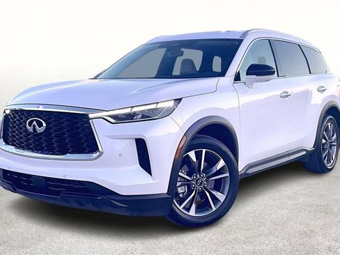 Certified 2025 INFINITI QX60 Luxe image 14