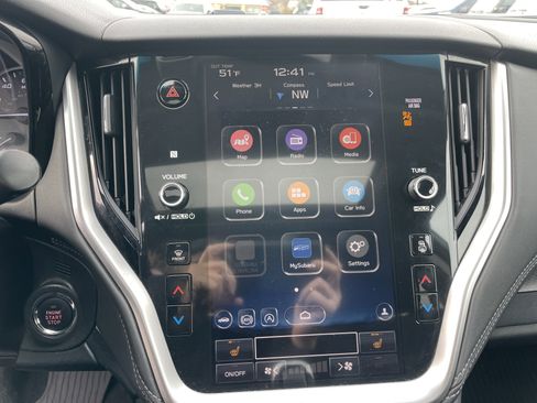 Used 2020 Subaru Outback Premium image 90