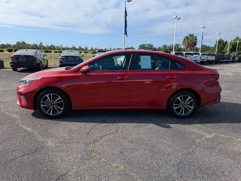 Used 2024 Kia Forte LXS FWD image 10